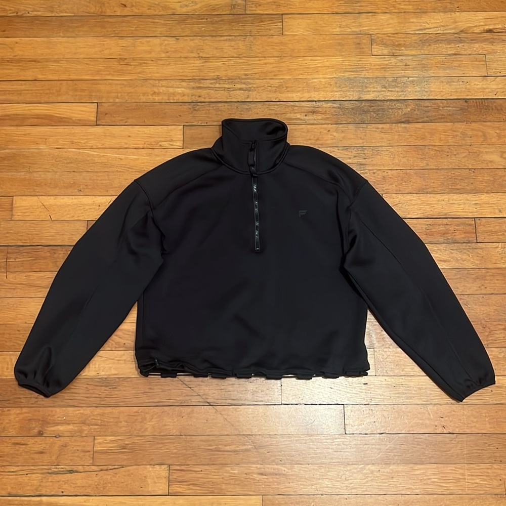 Fabletics Barrier Scuba Oversized Pullover in Black, size XS - Picture 2 of 13